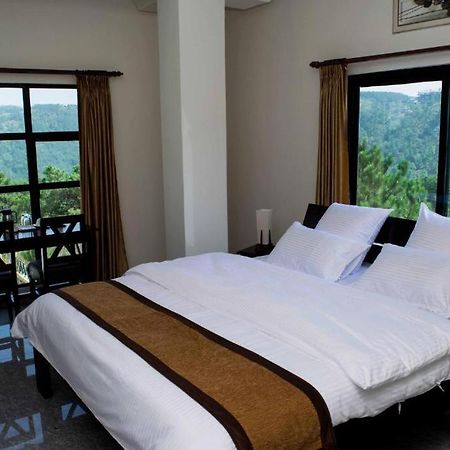 Da Blanche Hotel Shillong Bagian luar foto